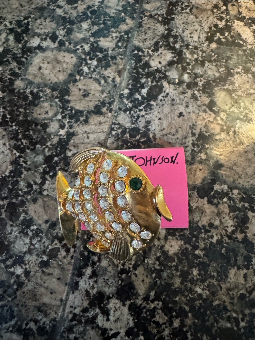 Betsey Johnson go Fish-Shaped ring size 7